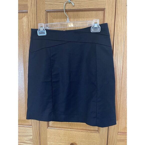 Banana Republic Black Pencil Skirt‎ Size 4 Zip Up Stretch - Picture 1 of 9